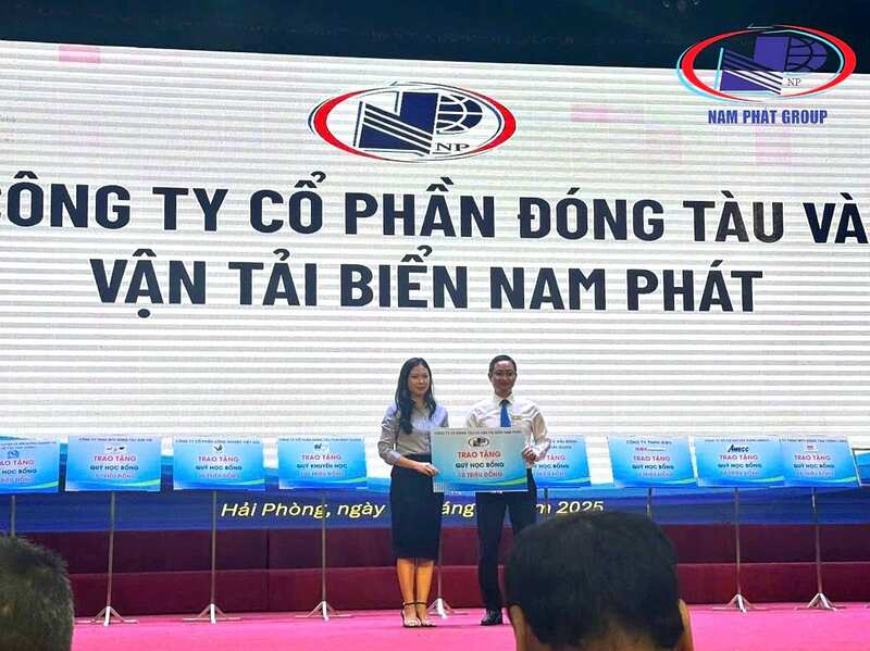 Nam Phát Ship chắp cánh ước mơ sinh viên Hàng Hải